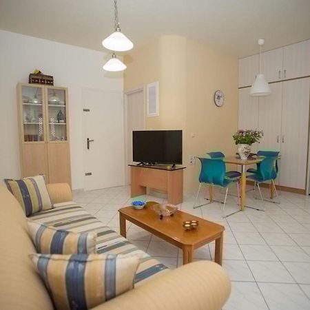 Comfi Apartment Kleio Iraklio Eksteriør billede